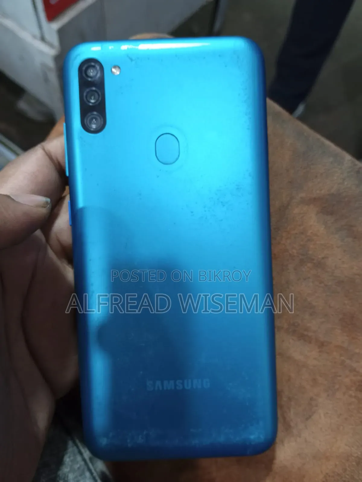 স্যামসাং গ্যালাক্সি এম২০ ৬৪ জিবি নীল