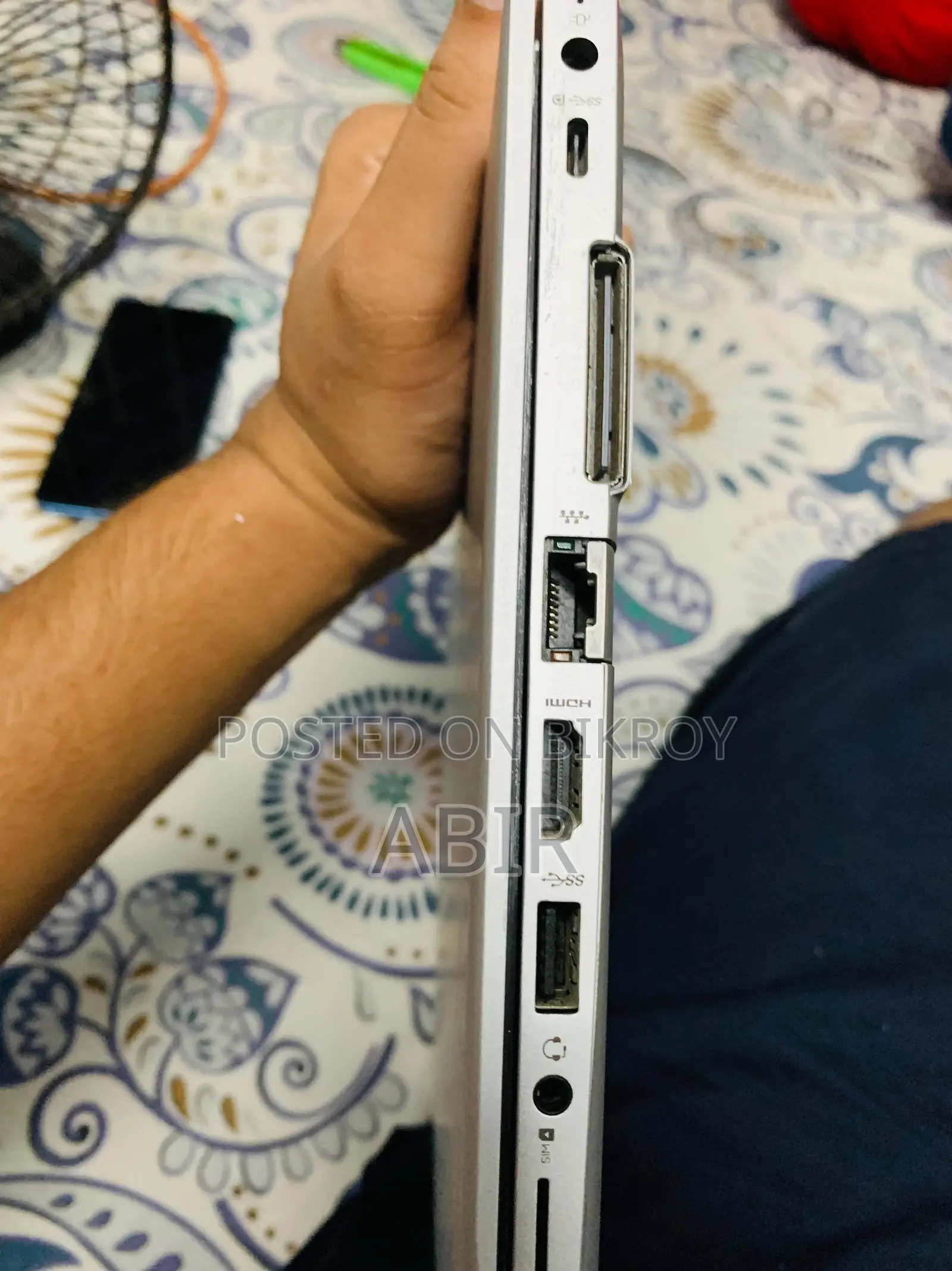 ল্যাপটপ এইচপি এলিটবুক ৭৩৫ ৮জিবি এএমডি রাইজেন ৫ এসএসডি ২৫৬জিবি