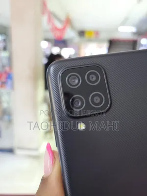 স্যামসাং গ্যালাক্সি এ১২ ৬৪ জিবি ব্ল্যাক