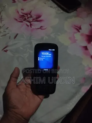 নোকিয়া ২১০ কালো