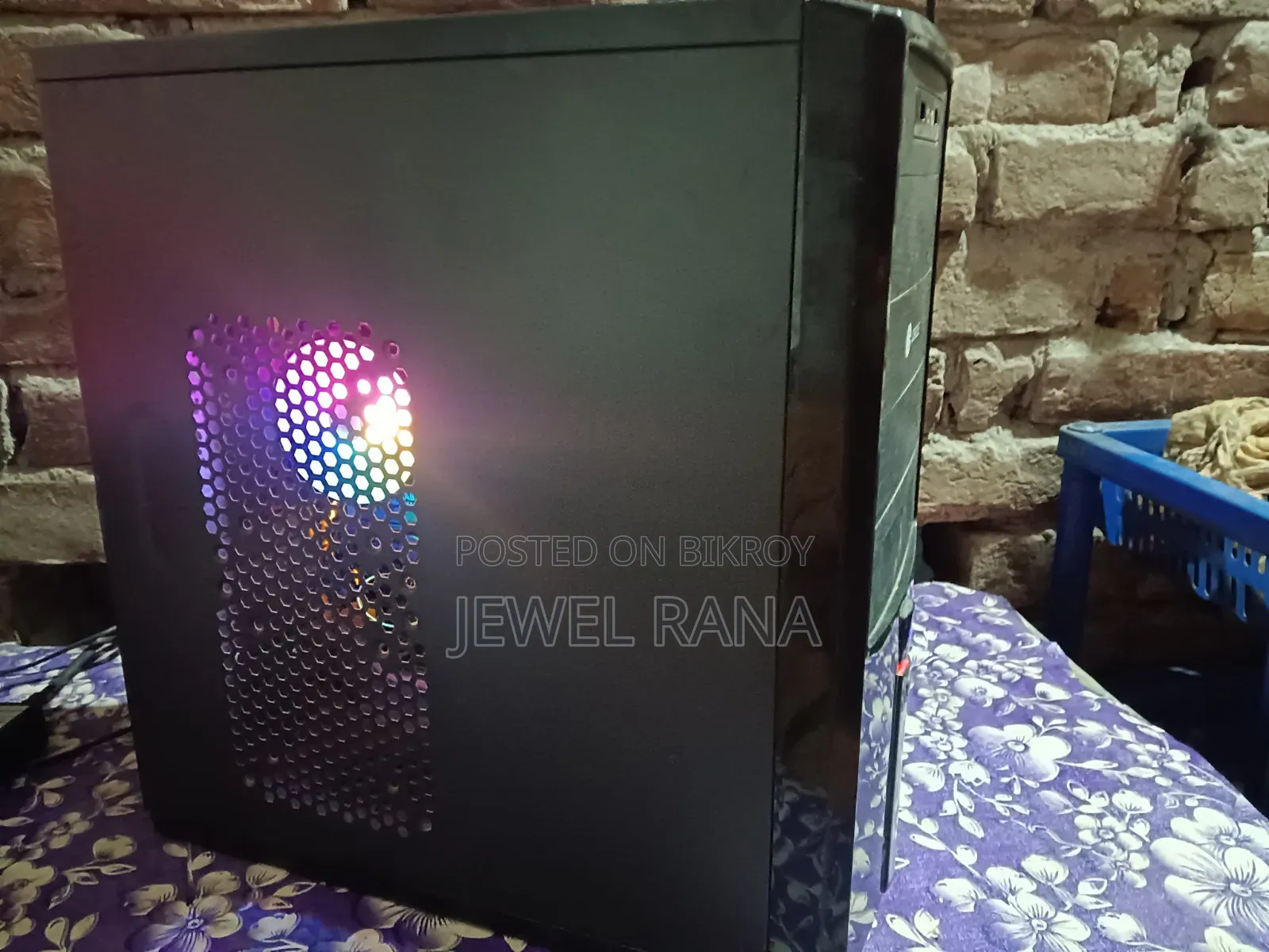 Desktop Computer 4GB RAM Intel Core i3 Processor 500GB SSD