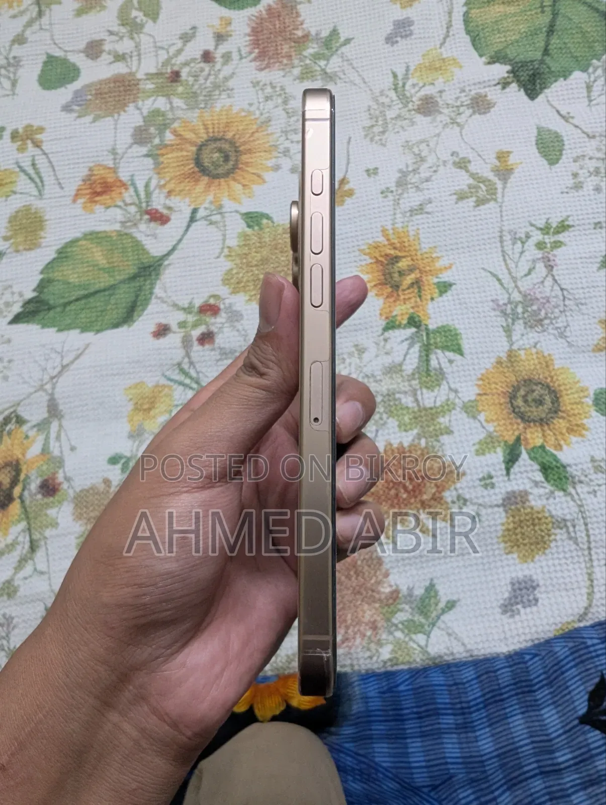 অ্যাপল আইফোন ১৬ প্রো ম্যাক্স ২৫৬ জিবি গোল্ড