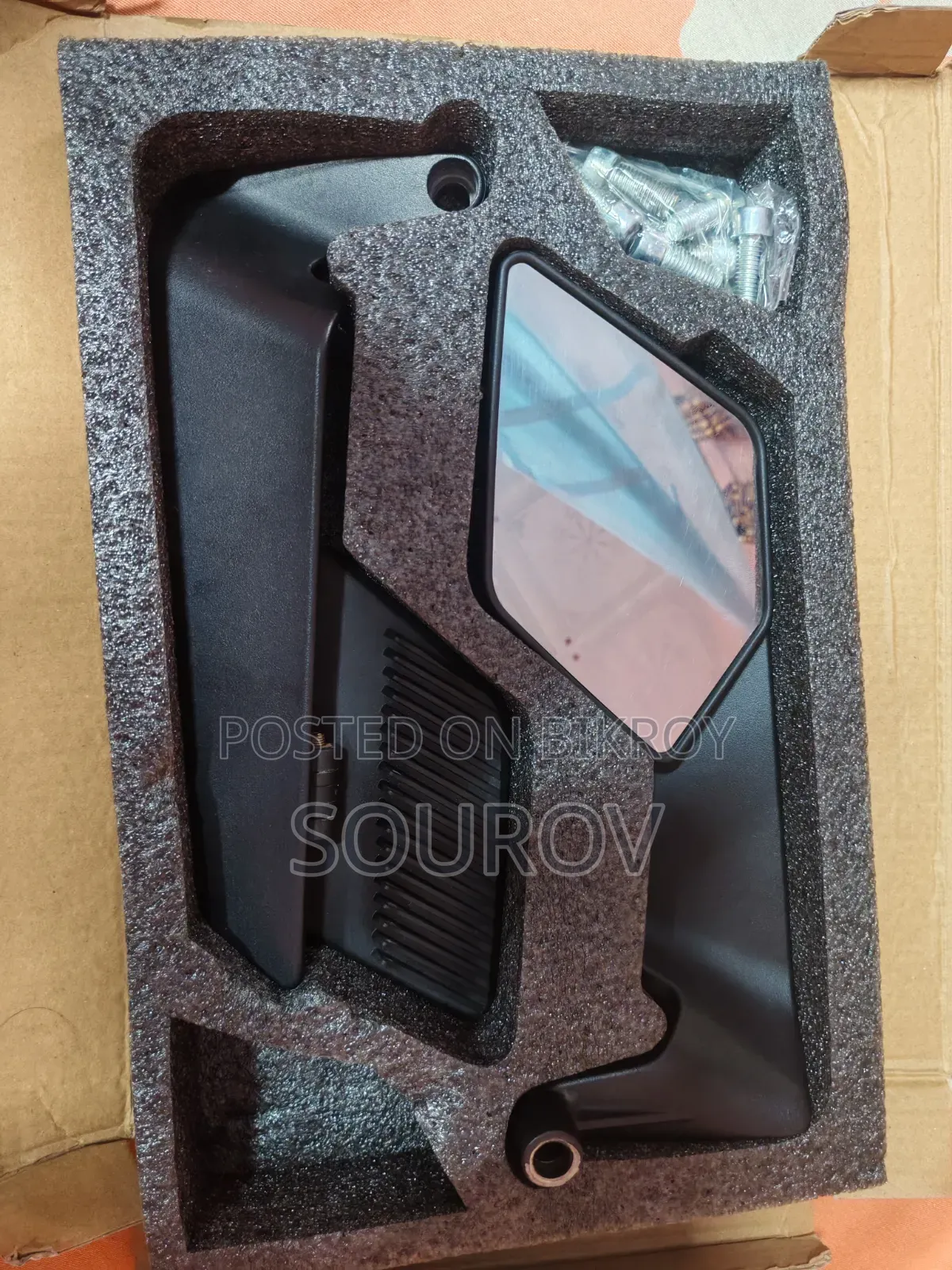 Stealth Winglet Bike Looking Glass