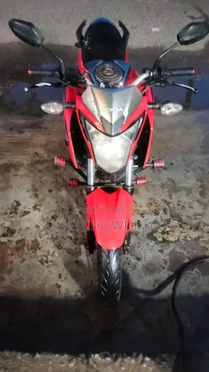Honda Hornet 2018 Red