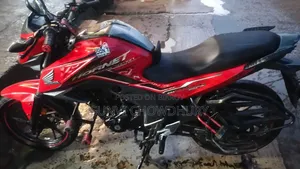 Honda Hornet 2018 Red