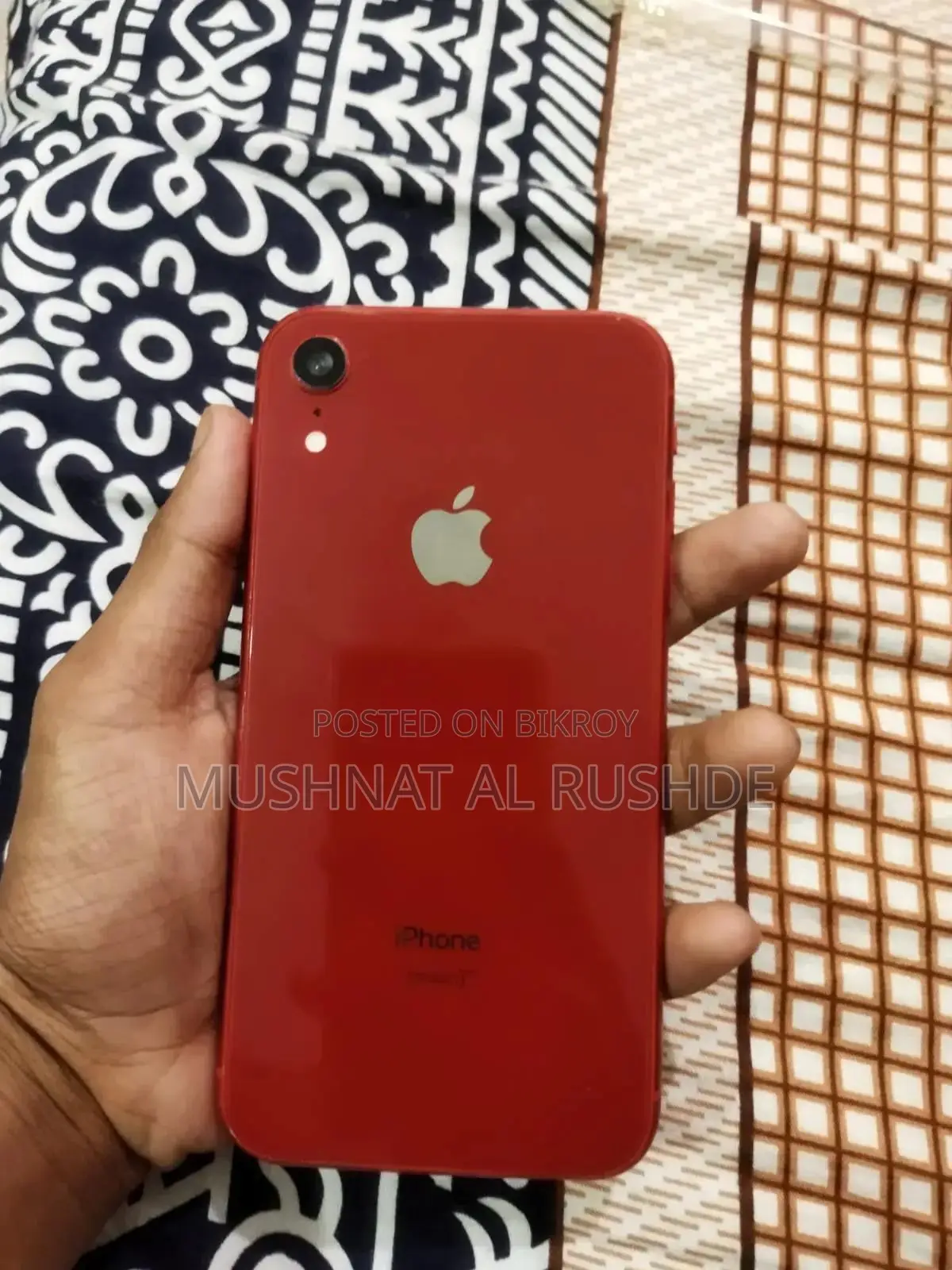অ্যাপল আইফোন এক্সআর ১২৮ জিবি রেড