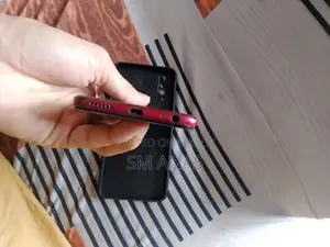 ভিভো ওয়াই১২ ৬৪ জিবি রেড