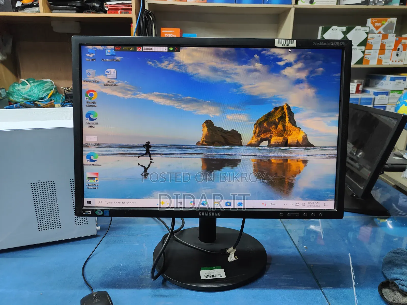 Samsung 22′′ Premium LED Monitor — সুপার ফ্রেশ কন্ডিশনে বিক্রি!