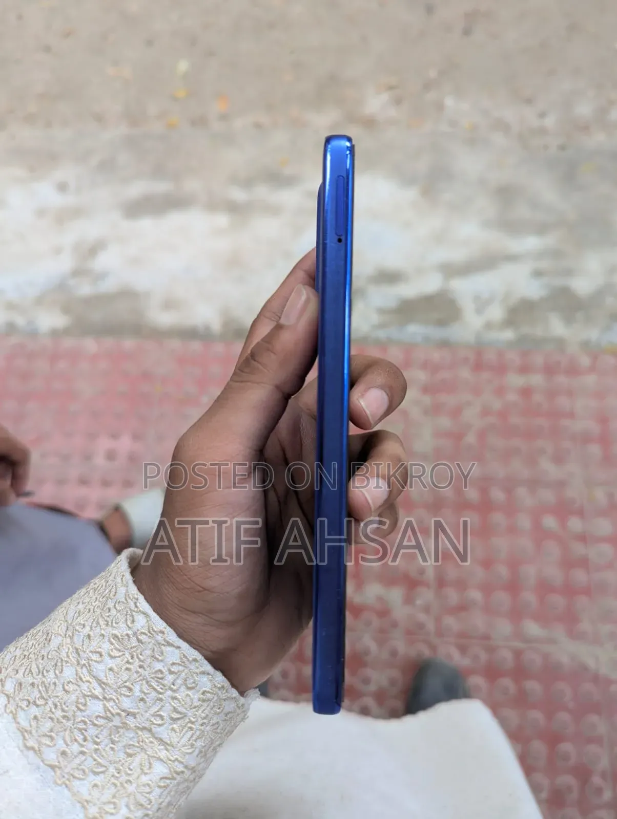 মোটরসাইকেল এজ ৬০ স্টাইলাস ২৫৬ জিবি পার্পল