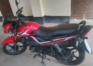 টিভিএস মেট্রো প্লাস ২০২০ লাল