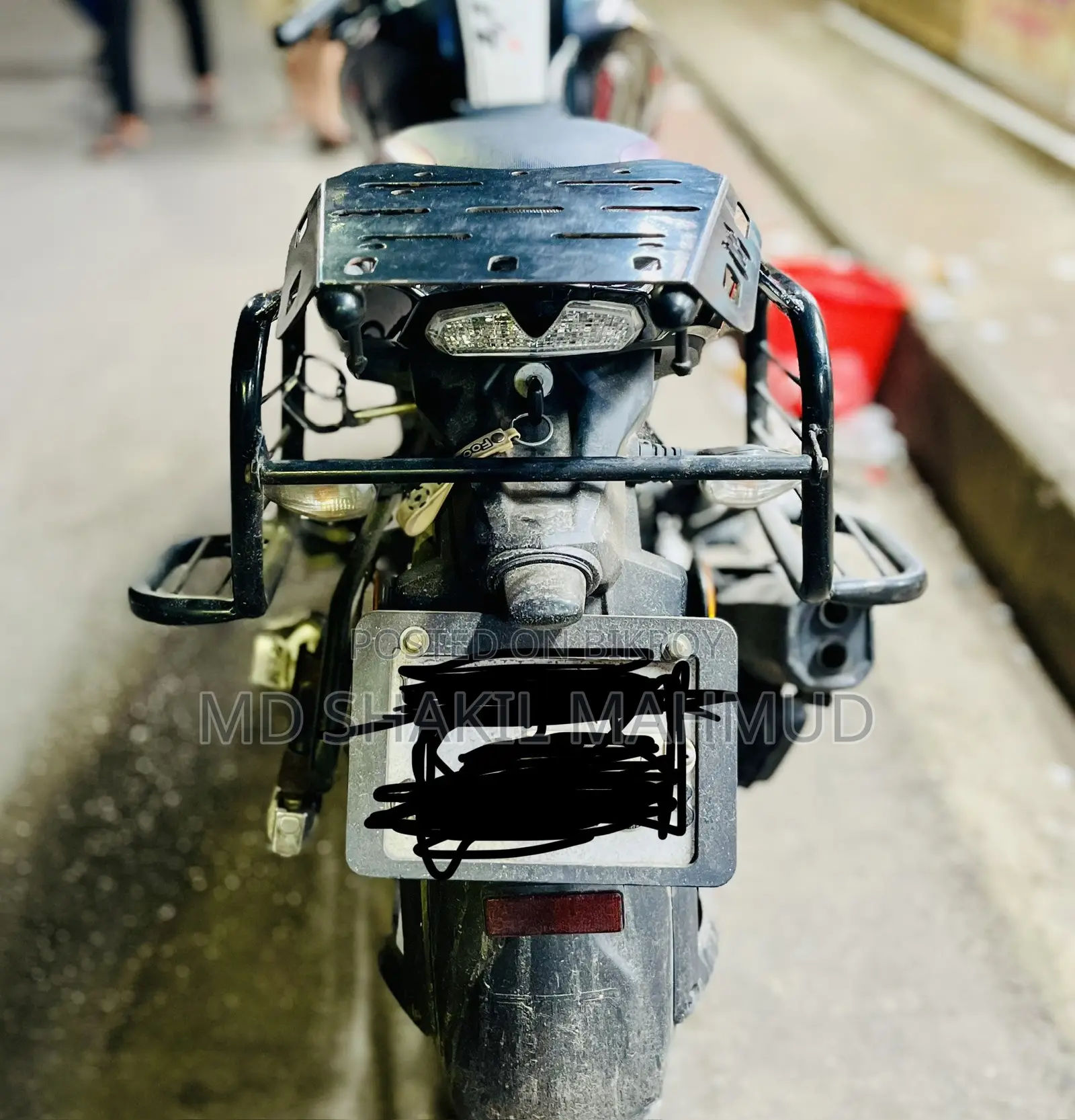 Motorcycle Back Carrier With Saddle Rest
