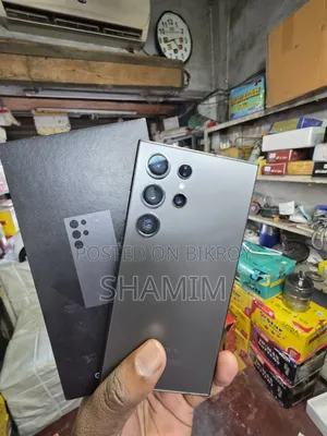 স্যামসাং গ্যালাক্সি এস২৪ আল্ট্রা ২৫৬ জিবি ব্ল্যাক