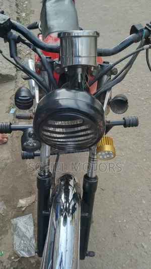 RUSI MP 125 SURF 2009 Red
