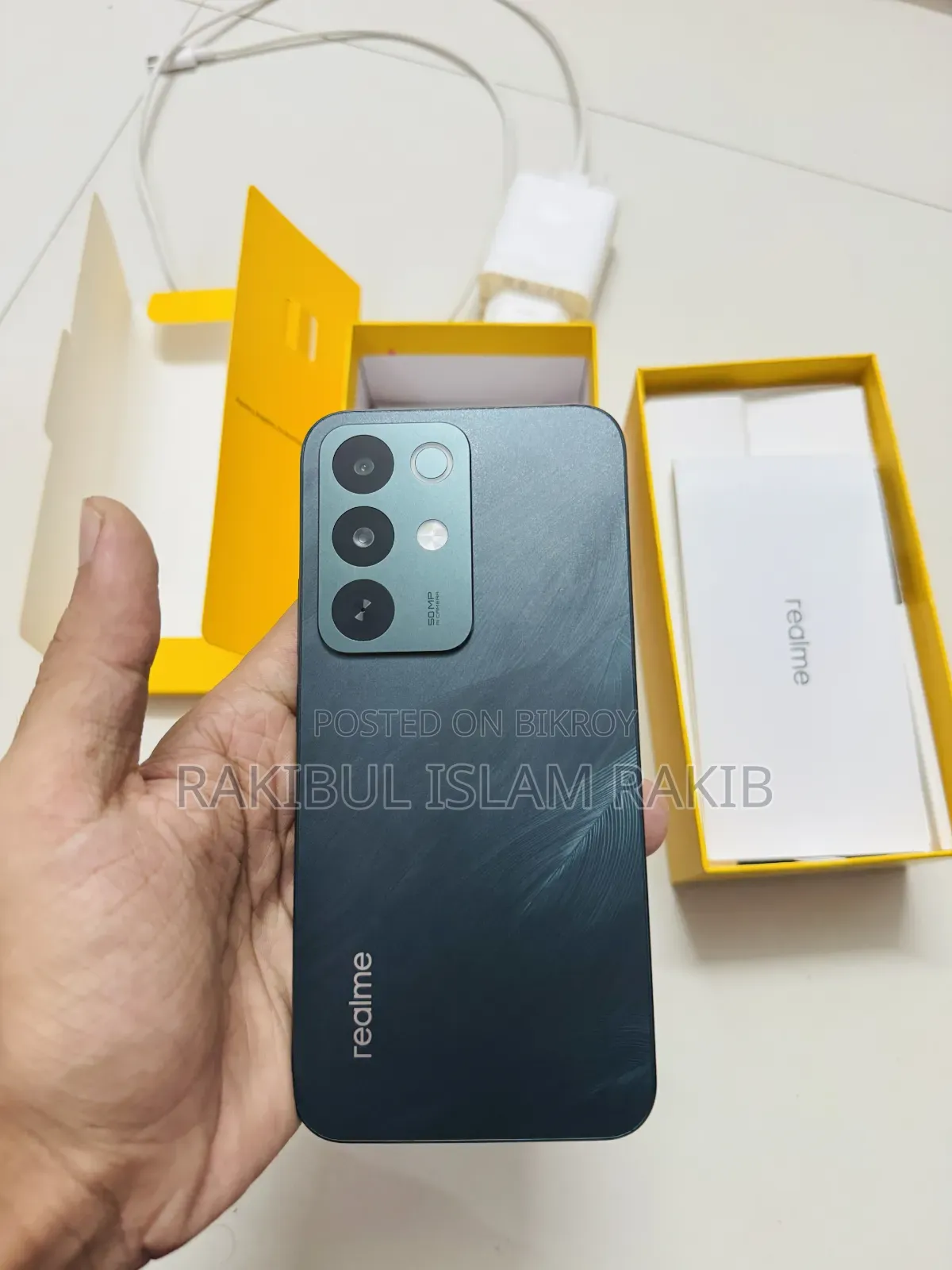 নতুন রিয়েলমি সি৮৫ প্রো ২৫৬ জিবি কালো