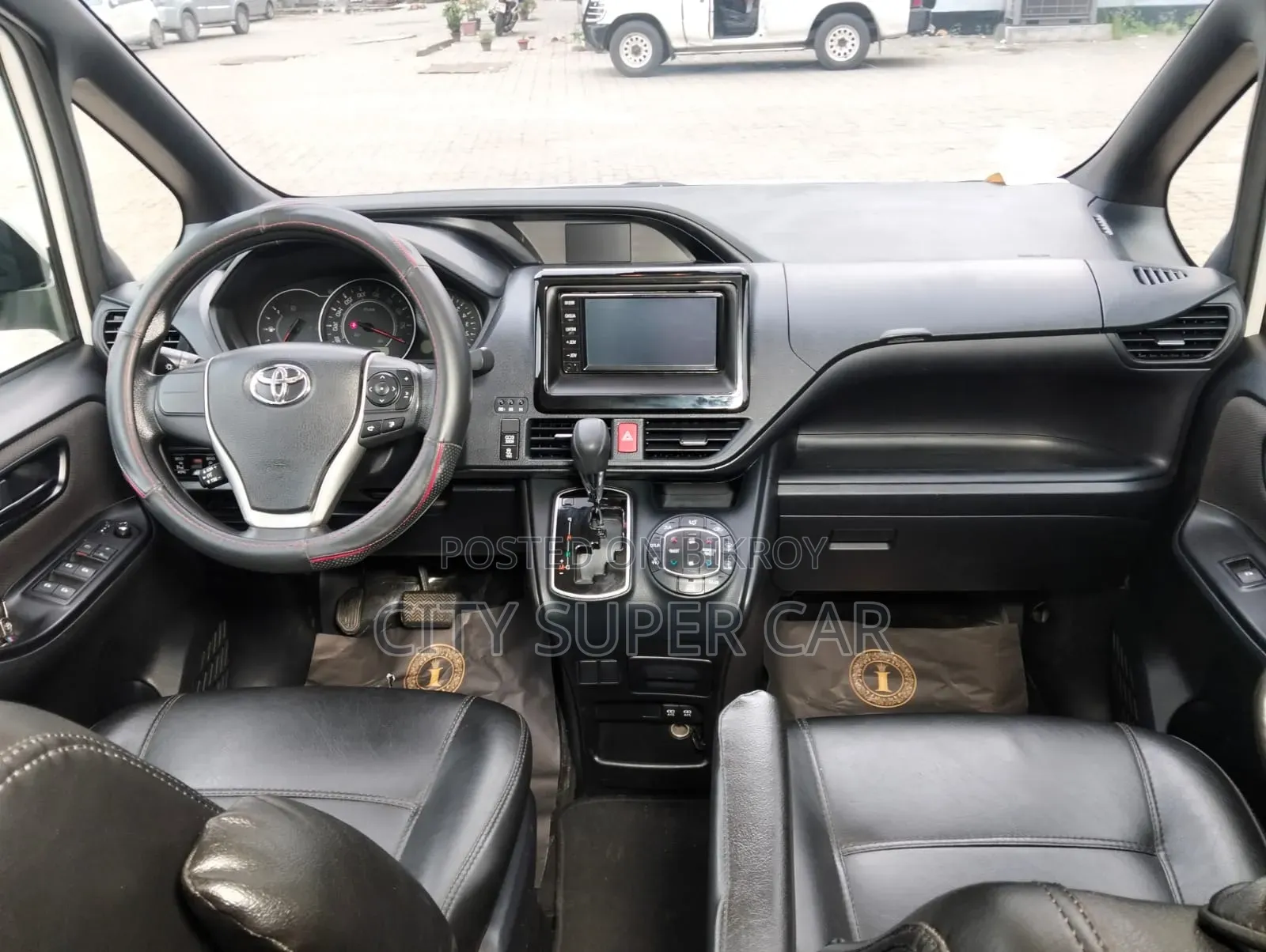 Toyota Noah 2019 Pearl