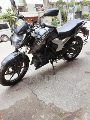 TVS Apache RTR 160 4V 2021 Black