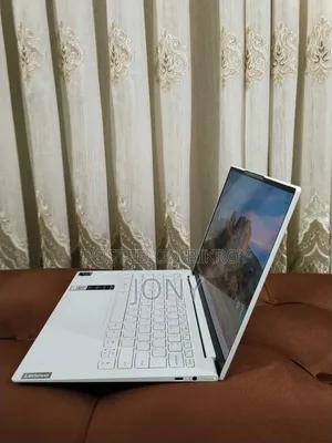 Laptop Lenovo Yoga 7i 16GB Intel Core i7 SSD 1TB