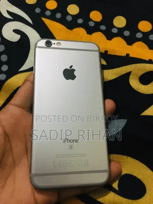 অ্যাপল আইফোন ৬এস ৩২ জিবি সিলভার