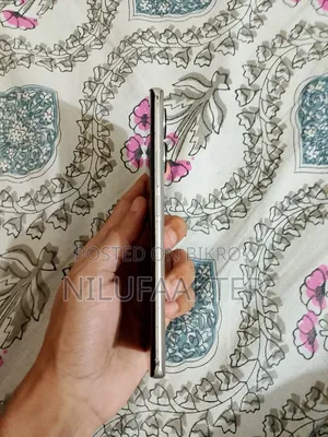 Realme 10 Pro+ 128 GB Bronze