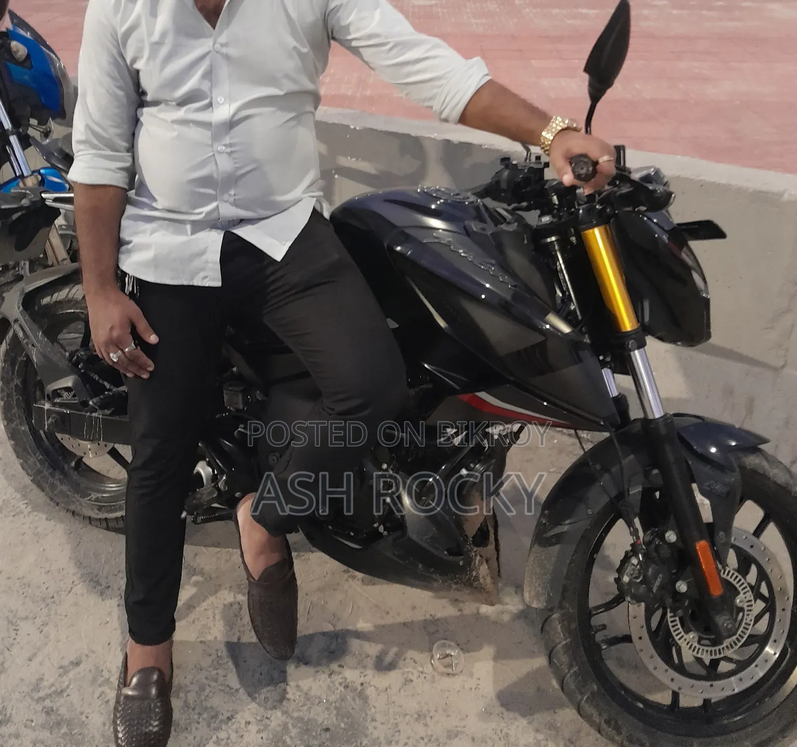 New Bajaj Pulsar N160 2024 Black