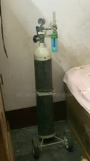 Oxygen Cylinder