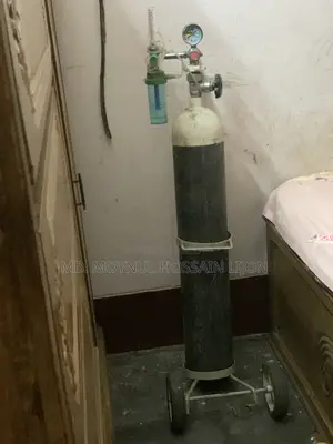 Oxygen Cylinder