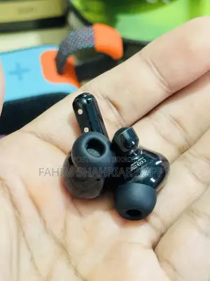 Original Redmi Buds 5 (Bought From Malaysia - Only Buds)