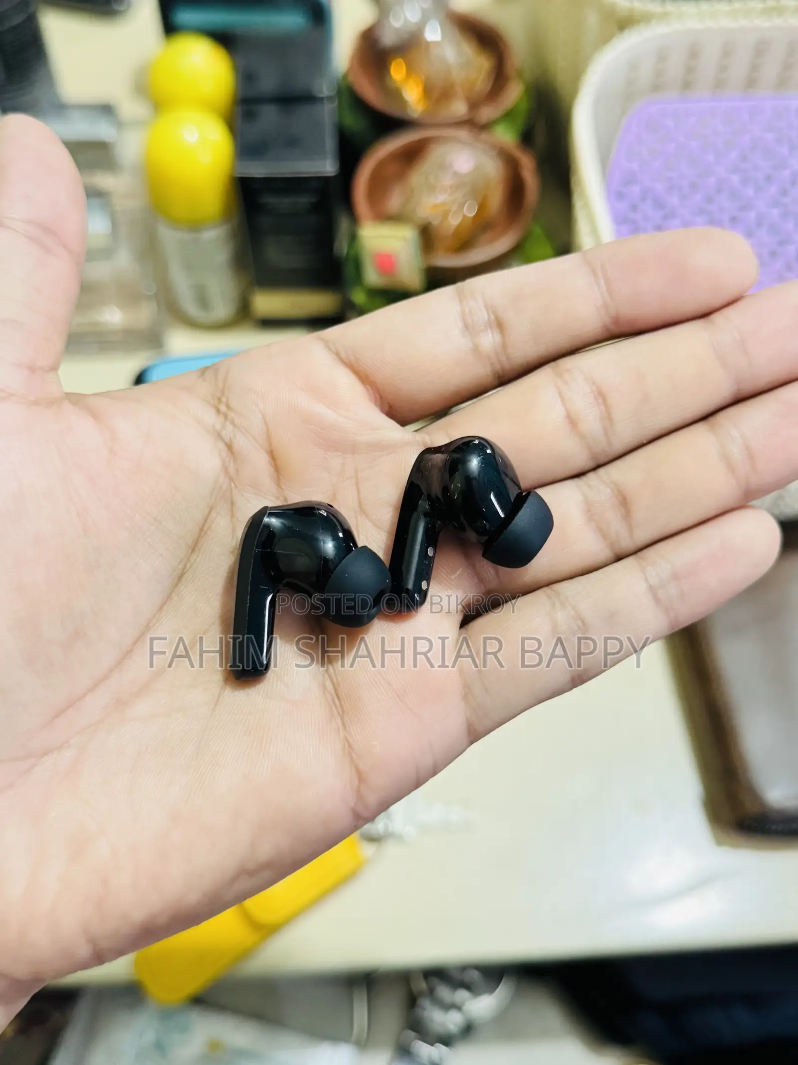 Original Redmi Buds 5 (Bought From Malaysia - Only Buds)