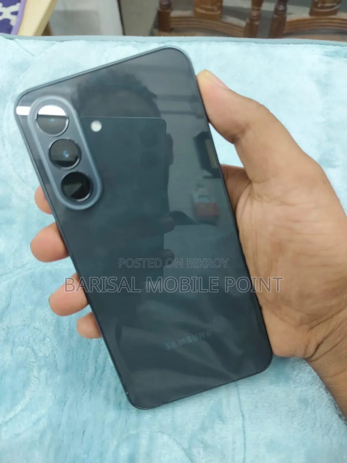 নতুন স্যামসাং গ্যালাক্সি এ৩৭ ১২৮ জিবি গ্রে