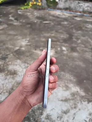 স্যামসাং গ্যালাক্সি জে৭ ৩২ জিবি কালো