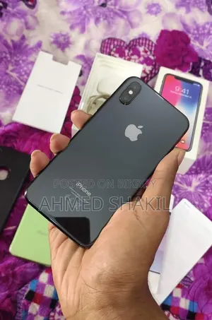 অ্যাপল আইফোন এক্স ২৫৬ জিবি ব্ল্যাক