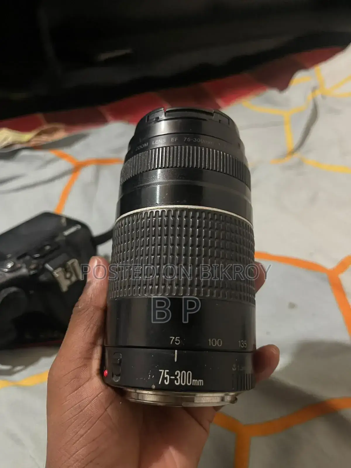 CANON 1300d