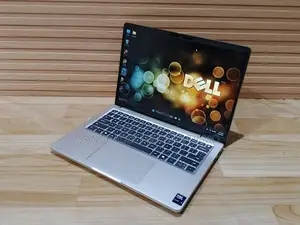 Laptop Dell 3GB Intel SSD 256GB