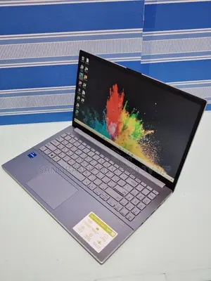 Laptop Asus 3GB Intel SSD 256GB
