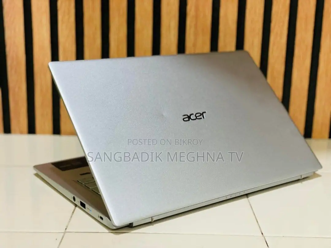 ল্যাপটপ Acer ৪ জিবি Intel SSD ৫০০ জিবি