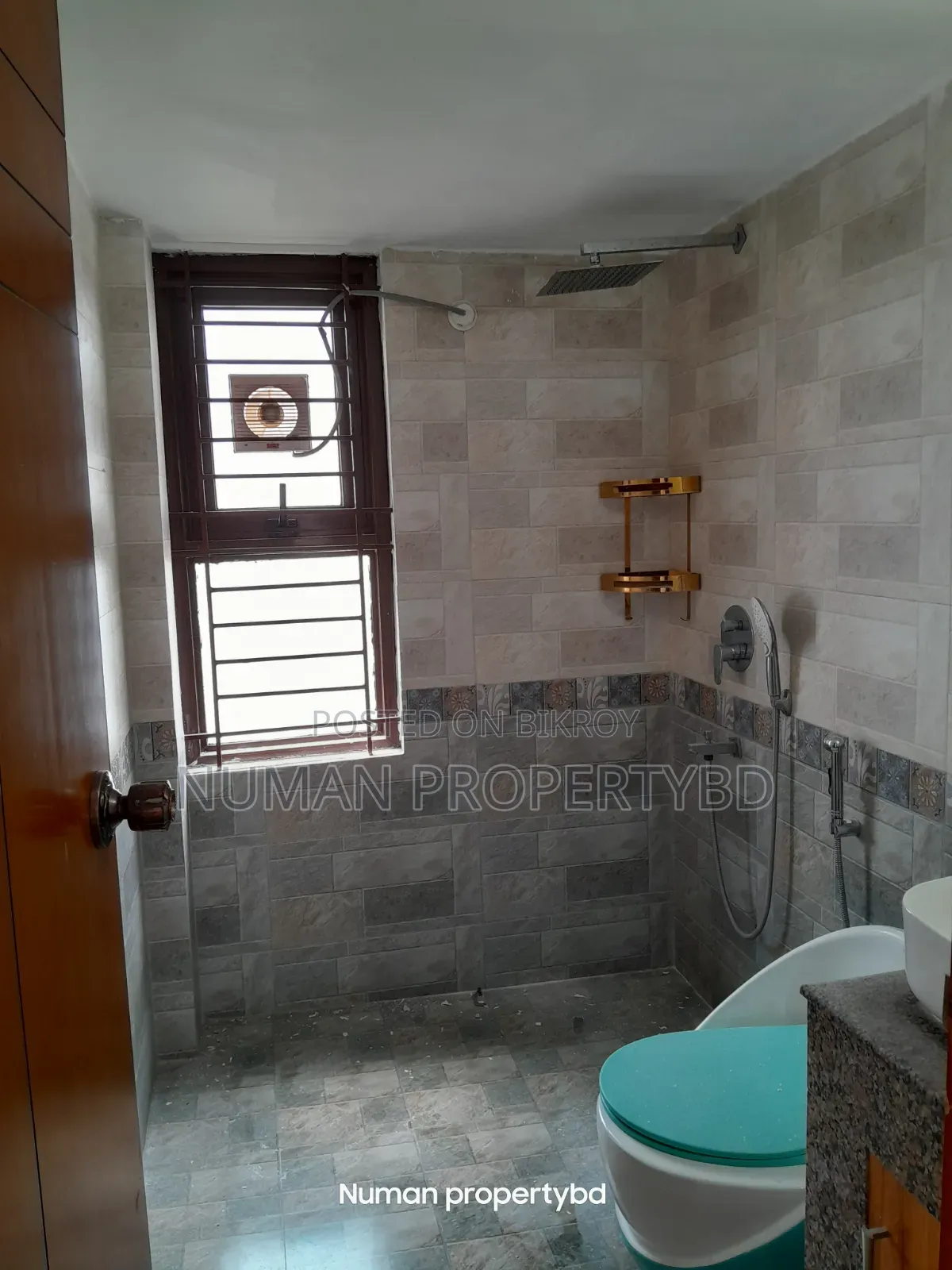 4 Bedroom Apartment in Numan Property Bd, Basundhara for Rent