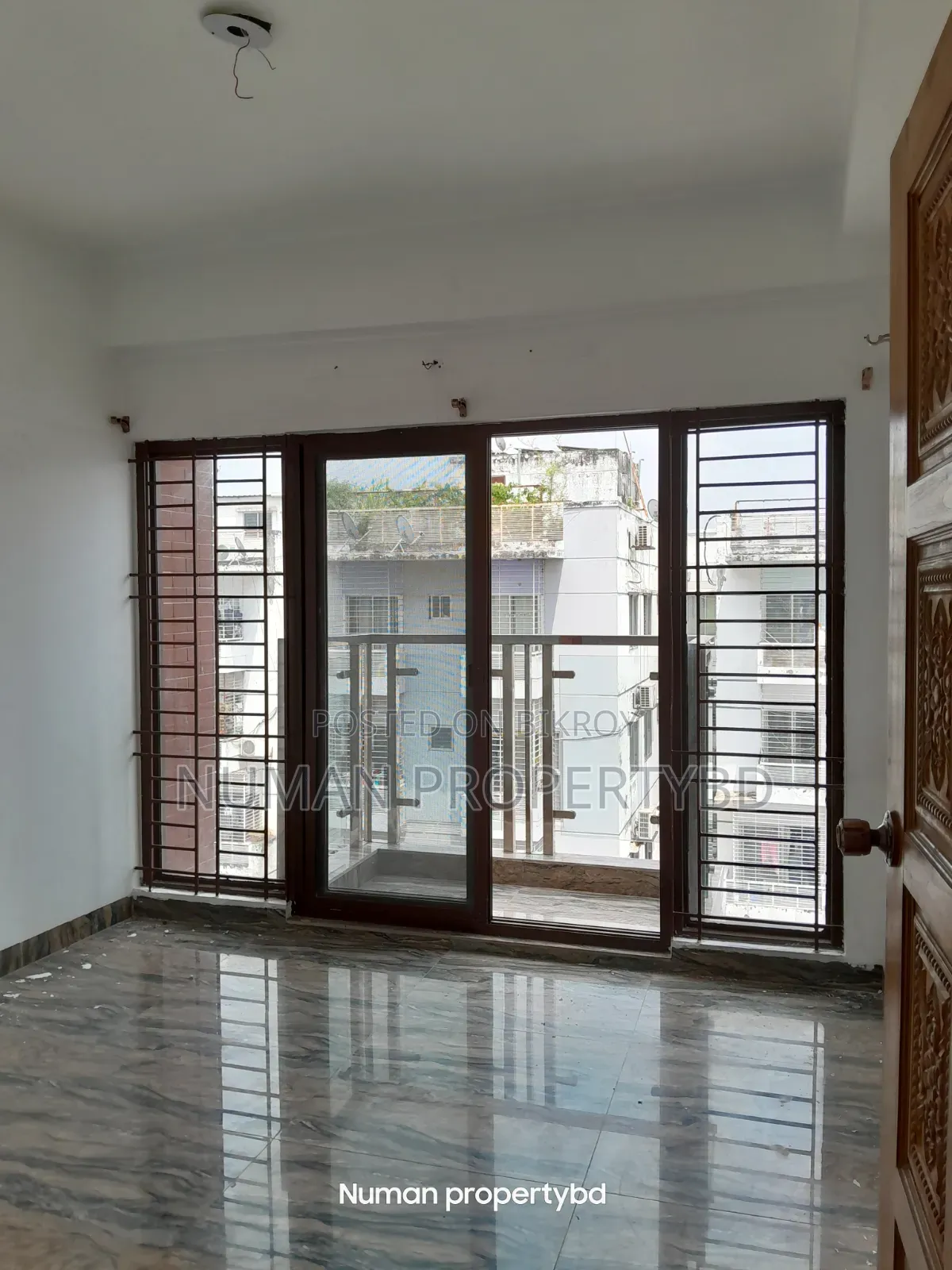4 Bedroom Apartment in Numan Property Bd, Basundhara for Rent