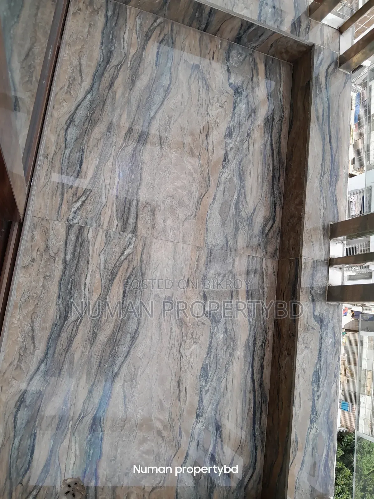 4 Bedroom Apartment in Numan Property Bd, Basundhara for Rent