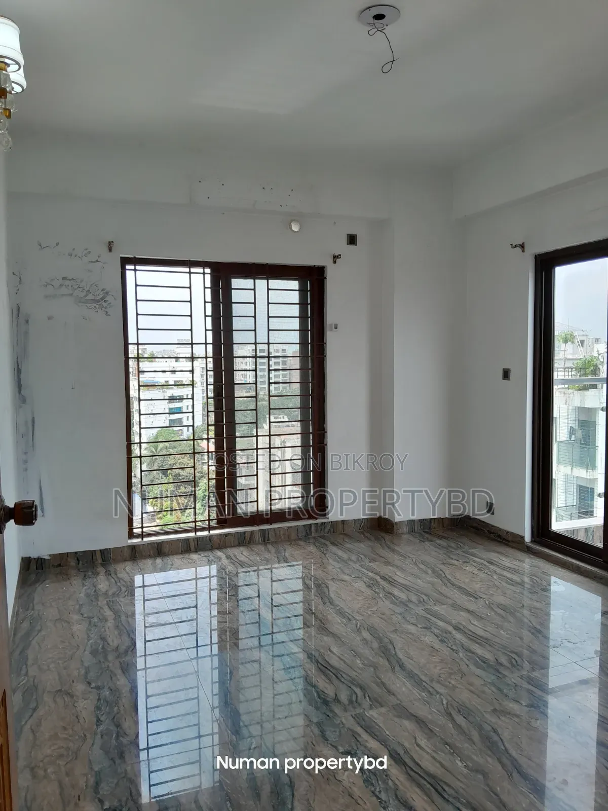 4 Bedroom Apartment in Numan Property Bd, Basundhara for Rent