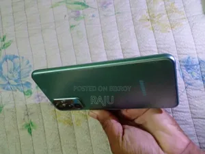 Samsung Galaxy F23 128 GB Silver