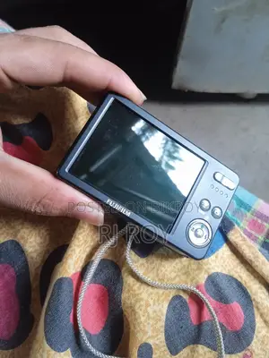 ক্যামেরা বিক্রয়ের জন্য