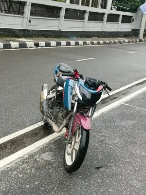 TVS Apache 160 4V 2019 Red