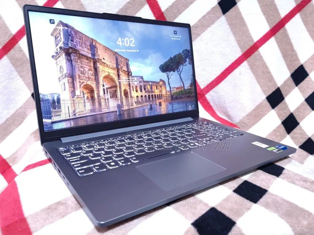 Laptop Lenovo 8GB AMD Ryzen SSD 512GB