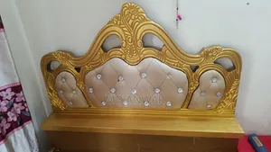৪/৭ উক কাঠের খাট