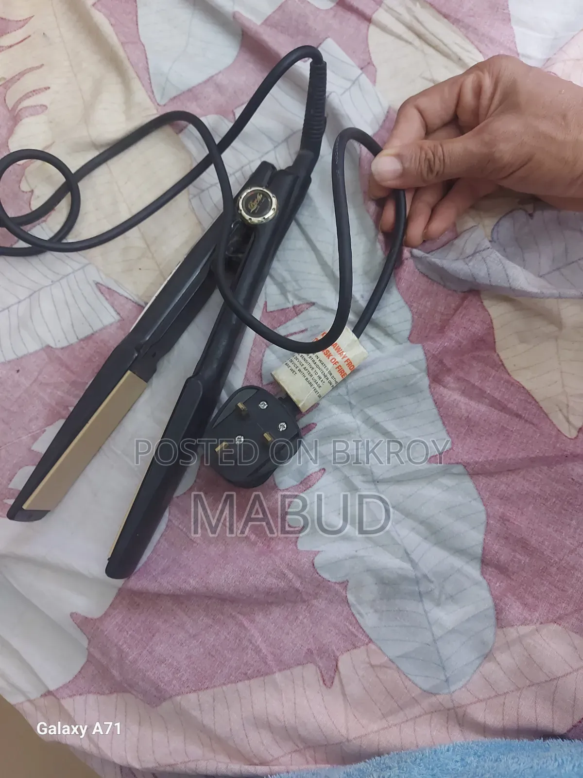 Hair straightening garden machine