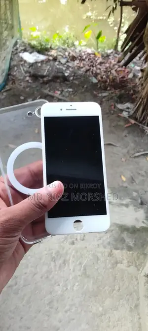 আইফোন ৭ ডিসপ্লে এবং ম্যাগনেটিক কাভার