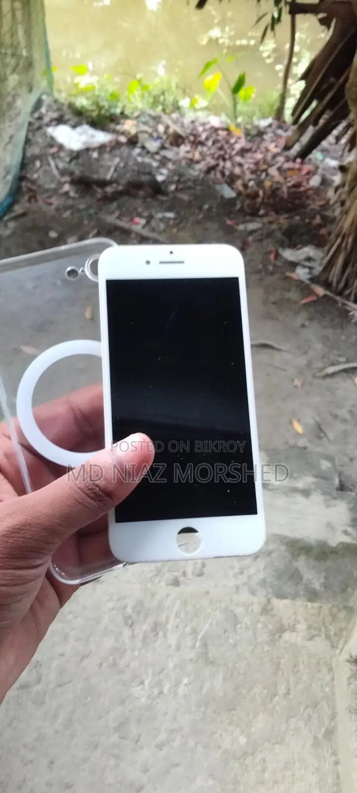 iPhone 7 Display and Magnetic Cover