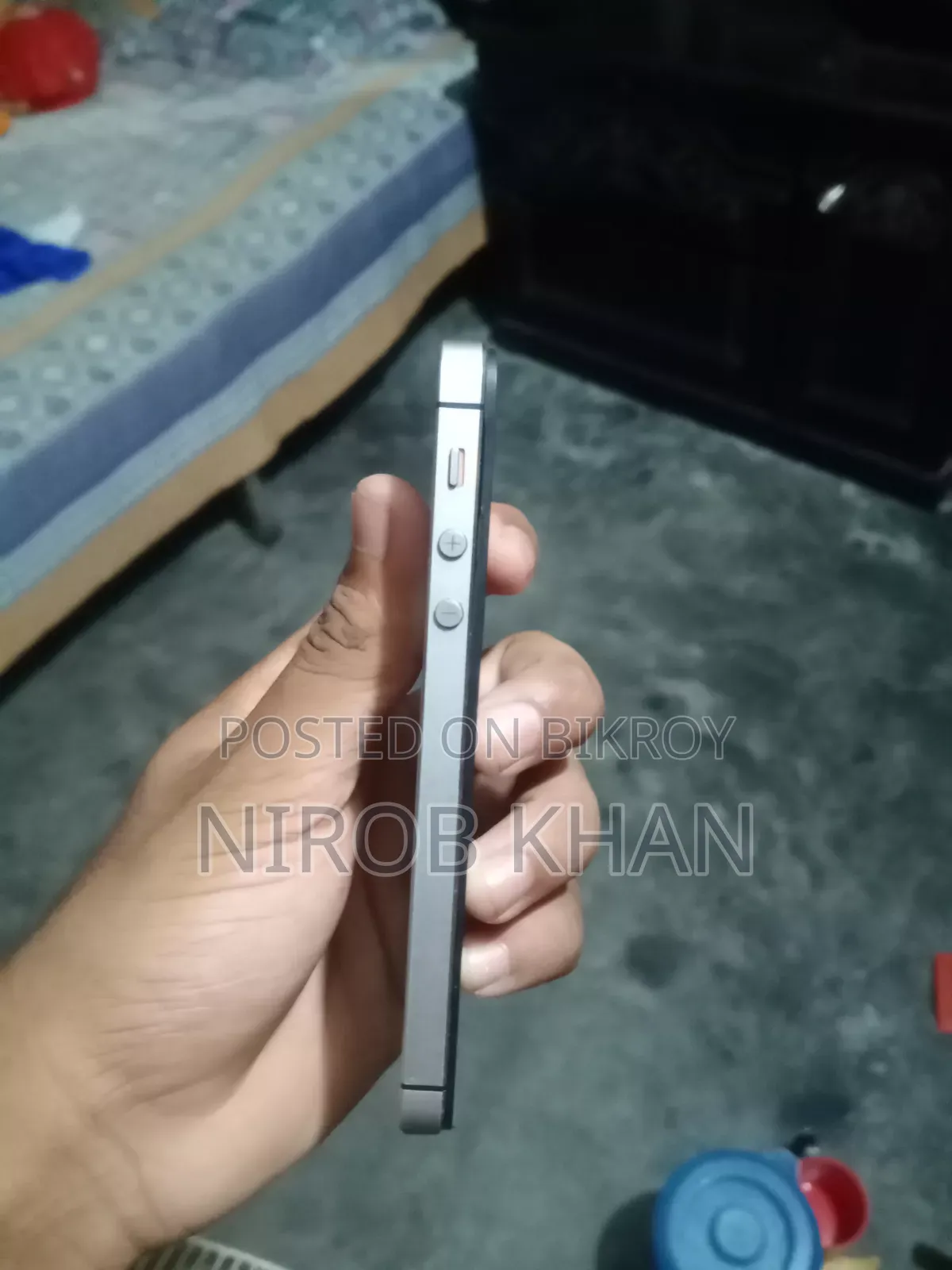 অ্যাপল আইফোন ৫এস ৩২ জিবি ব্ল্যাক