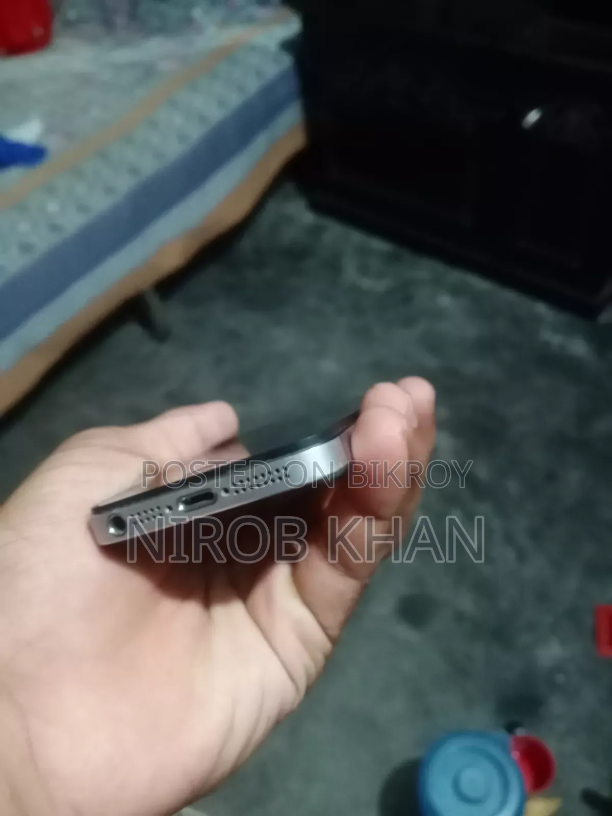 অ্যাপল আইফোন ৫এস ৩২ জিবি ব্ল্যাক