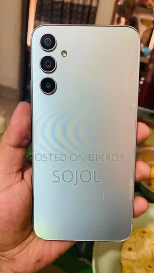 স্যামসাং গ্যালাক্সি এ৩৪ ৫জি ১২৮ জিবি সিলভার